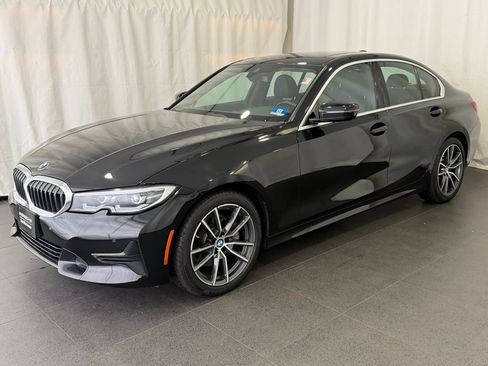 Used 2020 BMW 330i xDrive Sedan w/ Convenience Package AWD/4WD image 1