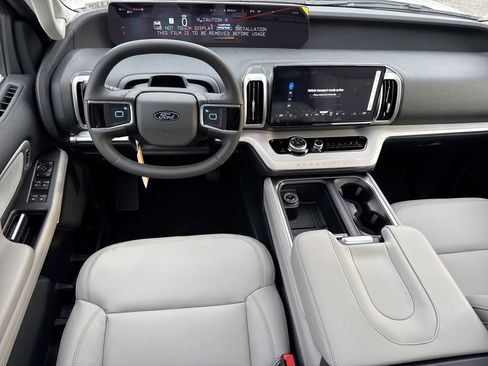 New 2026 Ford Expedition Max Active image 24