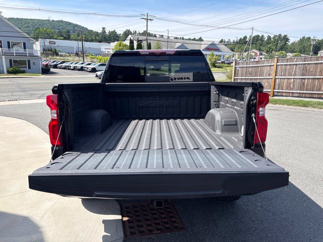 Used 2024 Chevrolet Silverado 1500 ZR2 w/ Technology Package AWD/4WD image 13