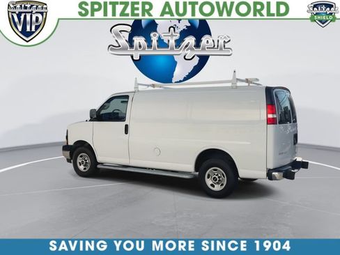 Used 2024 GMC Savana 2500 RWD image 7