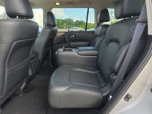 Used 2023 Nissan Armada SL w/ Captain's Chairs Package RWD image 11