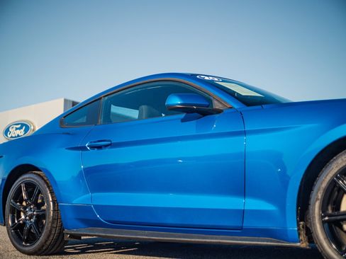 Certified 2020 Ford Mustang Coupe w/ Black Accent Package image 4