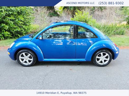 Used 2005 Volkswagen Beetle GLS FWD image 2