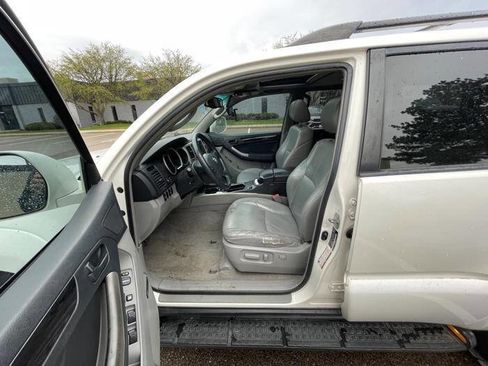 Used 2007 Toyota 4Runner Limited image 21