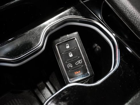 Used 2022 Jeep Grand Cherokee L Laredo w/ Luxury Tech Group I image 30