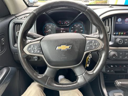 Used 2019 Chevrolet Colorado Z71 AWD/4WD image 27
