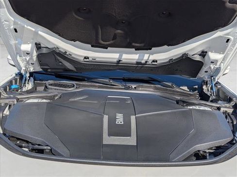 New 2026 BMW i7 xDrive60 AWD/4WD image 17