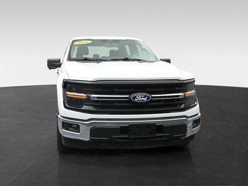 Used 2024 Ford F150 XLT AWD/4WD image 2