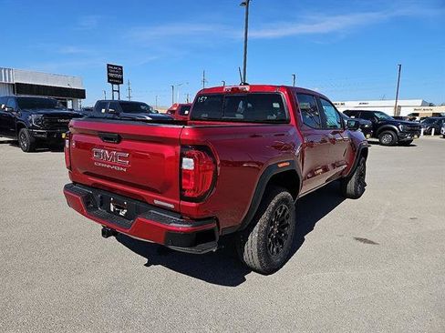 New 2026 GMC Canyon Elevation w/ Convenience Package image 5
