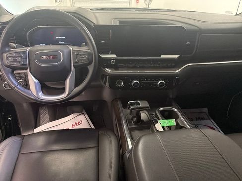 Used 2023 GMC Sierra 1500 SLT AWD/4WD image 13