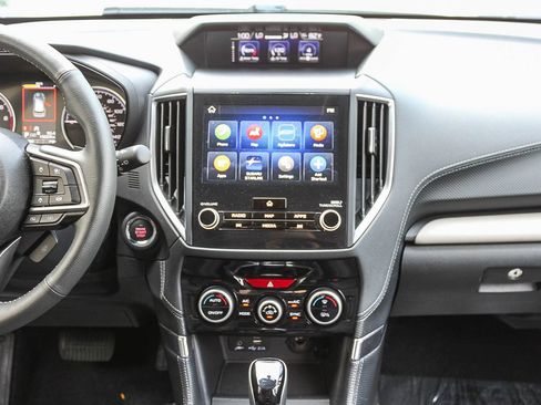 Used 2024 Subaru Forester Limited image 13