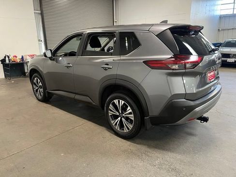Used 2023 Nissan Rogue SV AWD/4WD image 5