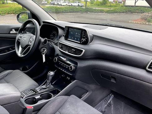 Used 2019 Hyundai Tucson SE FWD image 12