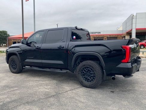 Certified 2025 Toyota Tundra SR5 w/ SR5 Premium Package AWD/4WD image 7