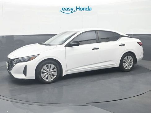 Used 2024 Nissan Sentra S image 4