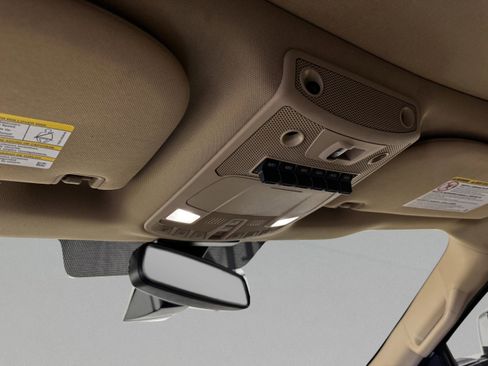 Used 2018 Ford F250 Lariat w/ Lariat Ultimate Package image 32