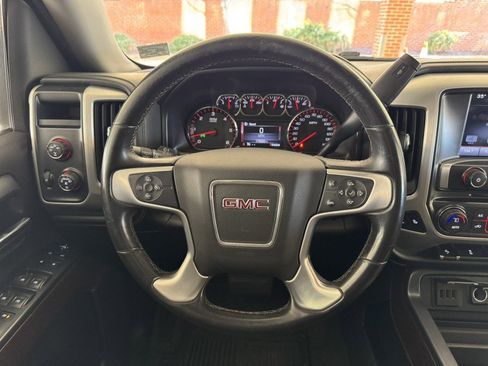 Used 2015 GMC Sierra 1500 SLE w/ SLE Value Package AWD/4WD image 18