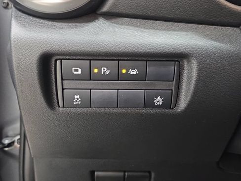 Used 2024 Nissan Versa S w/ S Plus Package FWD image 24