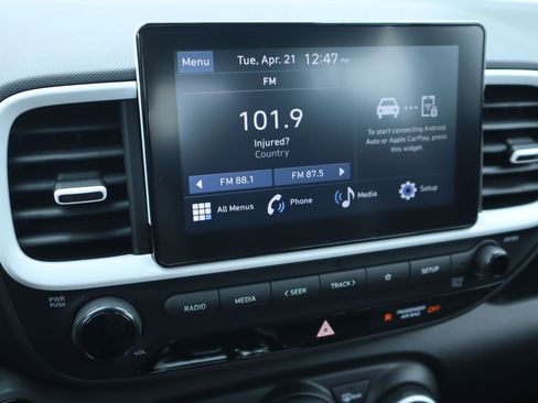 New 2026 Hyundai Venue SEL FWD image 13