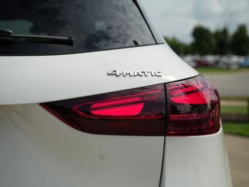 New 2026 Mercedes-Benz GLA 250 4MATIC image 14