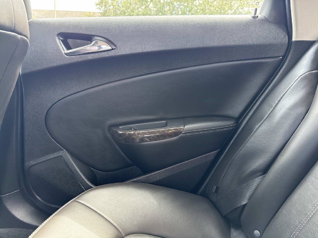 Used 2016 Buick Verano Leather w/ Driver Confidence Package FWD image 17