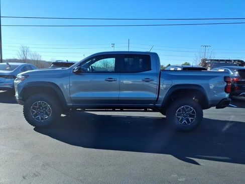 Used 2024 Chevrolet Colorado ZR2 image 4