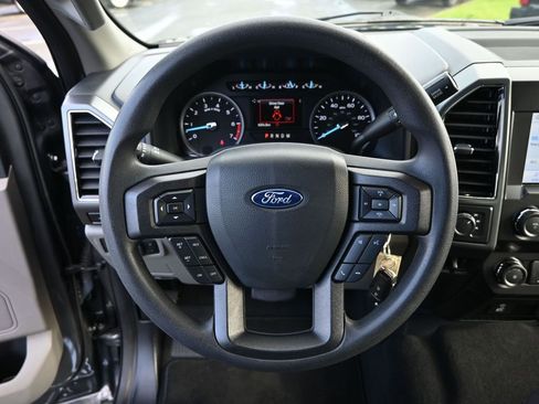 Used 2022 Ford F350 XLT w/ XLT Premium Package image 14