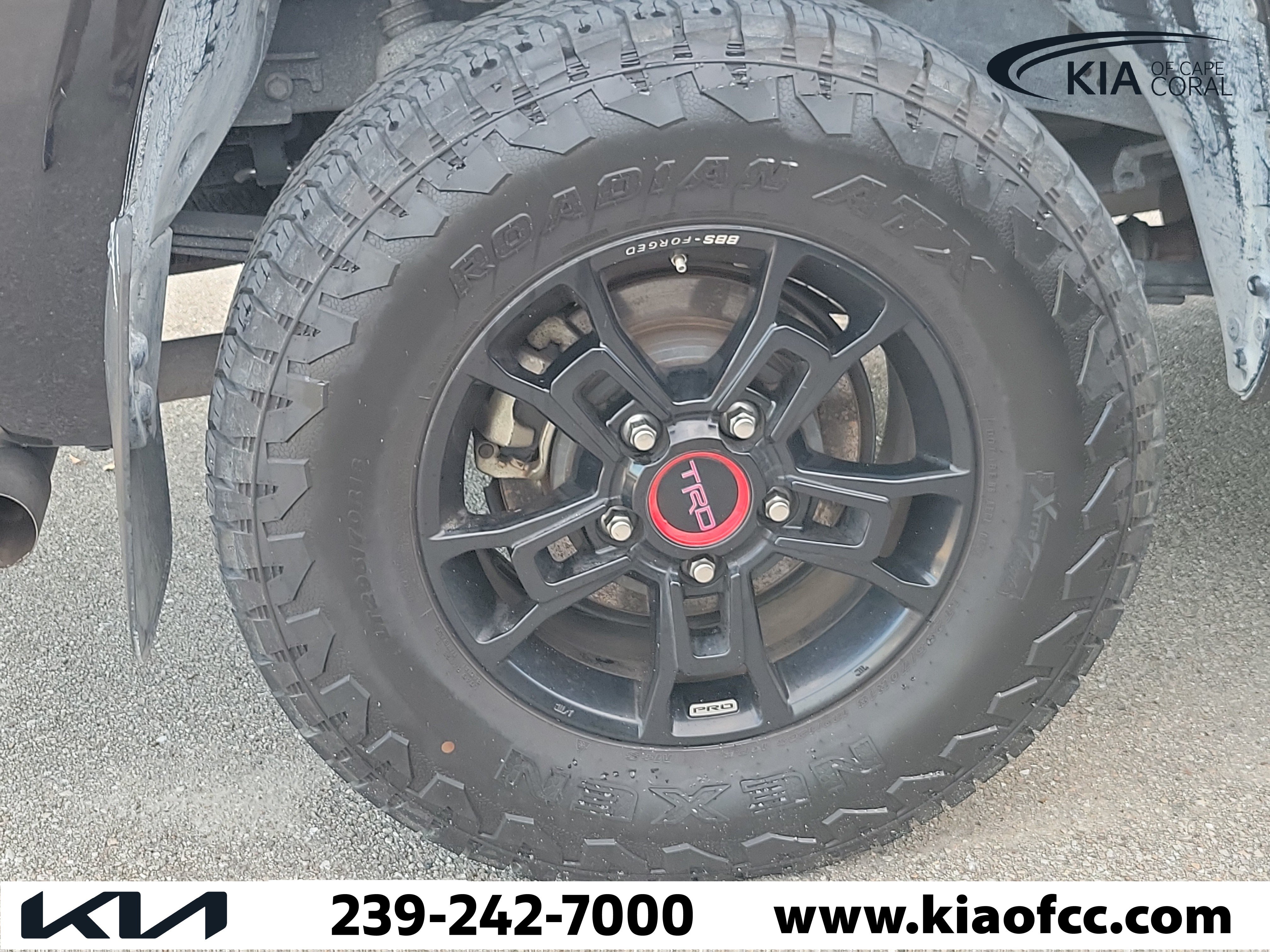 Used 2019 Toyota Tundra SR5 w/ SR5 Upgrade Package RWD image 7