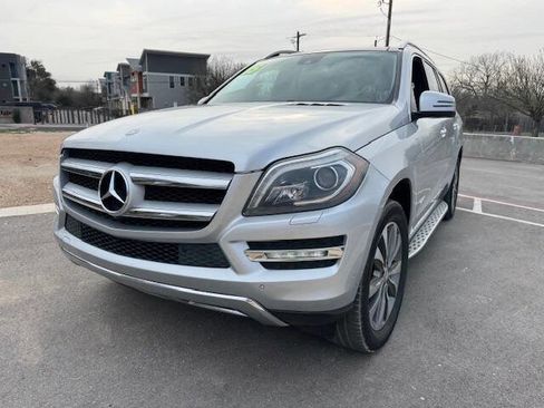 Used 2015 Mercedes-Benz GL 450 4MATIC image 6