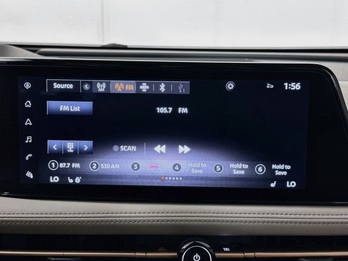 Used 2023 Nissan Ariya AWD image 21