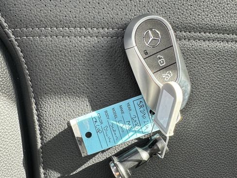 Certified 2025 Mercedes-Benz C 300 4MATIC Sedan image 36