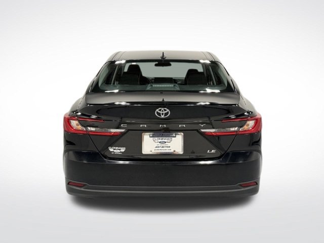 Used 2025 Toyota Camry LE FWD image 7