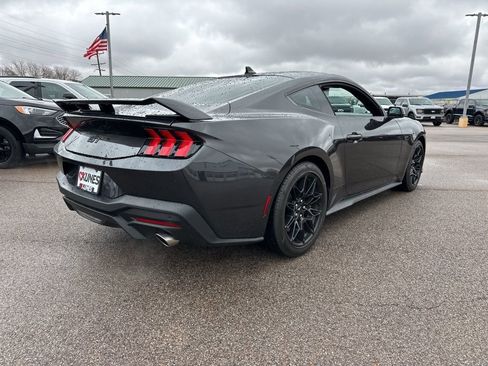 Used 2024 Ford Mustang GT Premium w/ GT Performance Package image 8