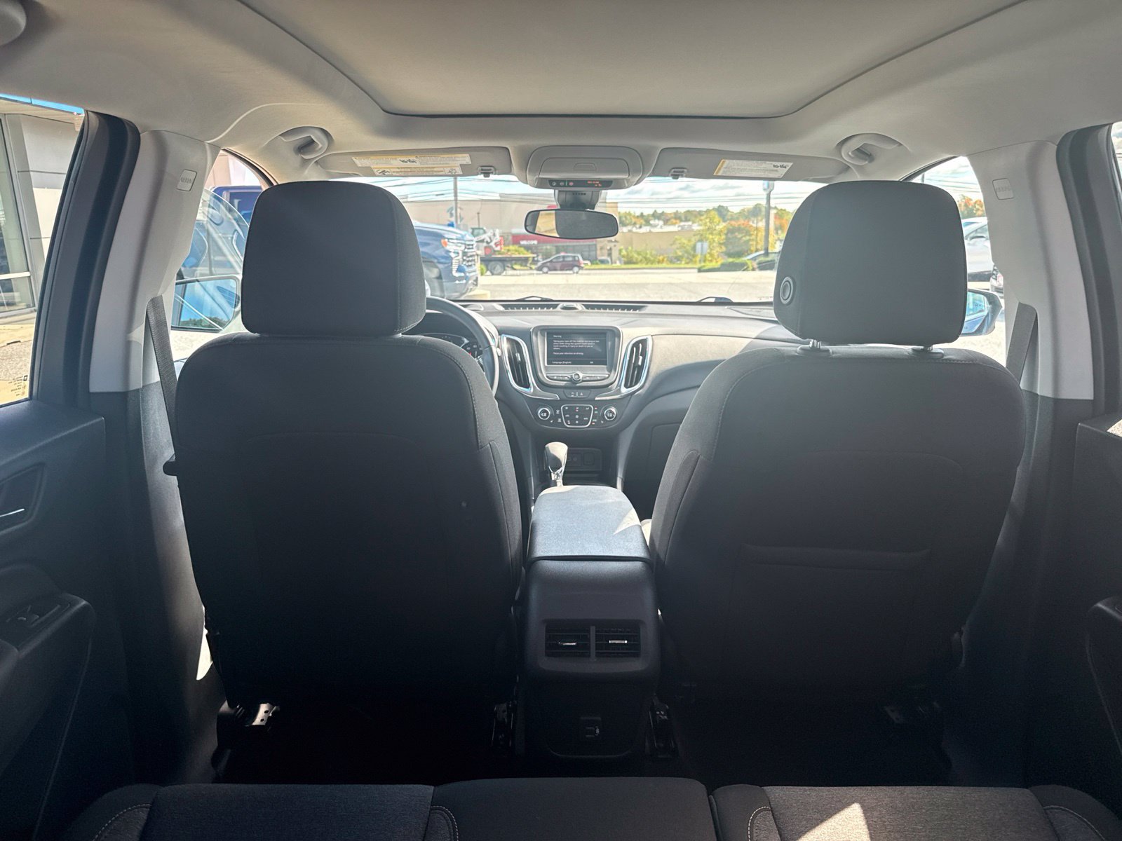 Used 2023 Chevrolet Equinox LT FWD image 11
