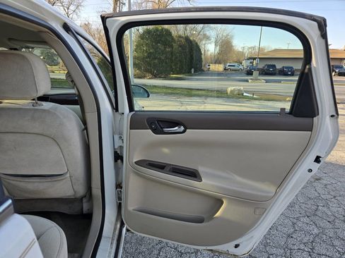 Used 2008 Chevrolet Impala LS image 13