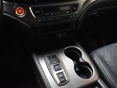 Used 2019 Honda Passport EX-L image 37