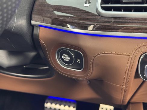 Used 2024 Mercedes-Benz GLS 63 AMG 4MATIC image 28