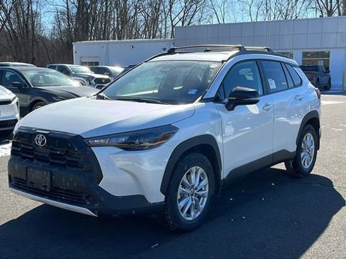 New 2026 Toyota Corolla Cross LE image 3