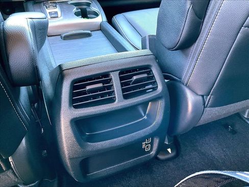 Used 2023 Honda Ridgeline RTL-E image 12