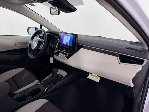 New 2026 Toyota Corolla LE FWD image 30