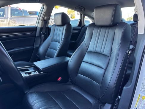 Used 2022 Honda Accord Sport Special Edition image 13