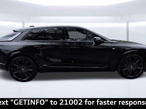 Used 2026 Cadillac Lyriq V w/ LPO, Floor Liner Package image 36