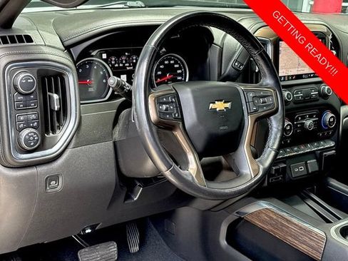 Used 2021 Chevrolet Silverado 1500 High Country AWD/4WD image 16