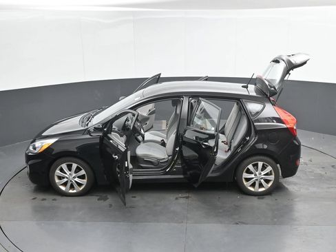 Used 2014 Hyundai Accent SE FWD image 48