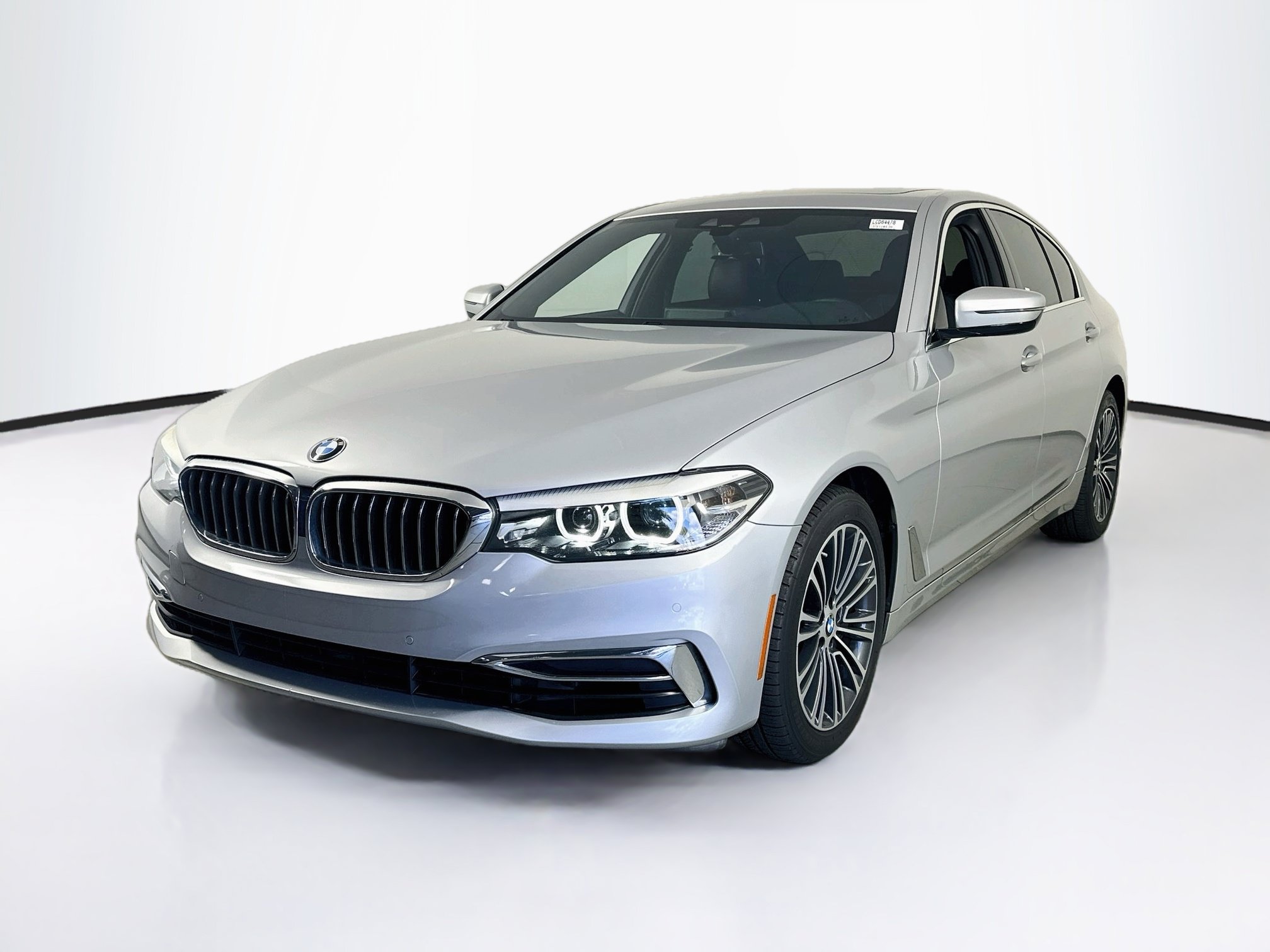 Used 2020 BMW 540i RWD image 1