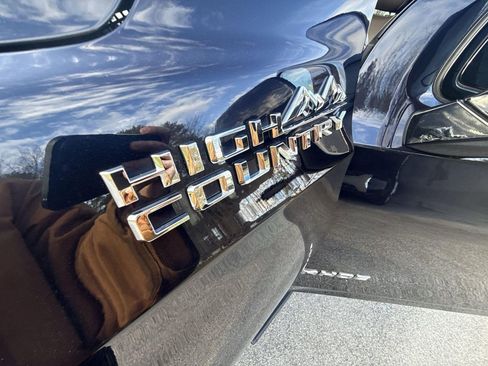 Certified 2023 Chevrolet Tahoe High Country image 38