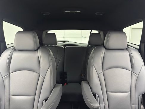 Used 2023 Buick Enclave Essence w/ LPO, Floor Liner Package FWD image 41