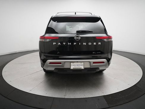 Certified 2025 Nissan Pathfinder SL image 27