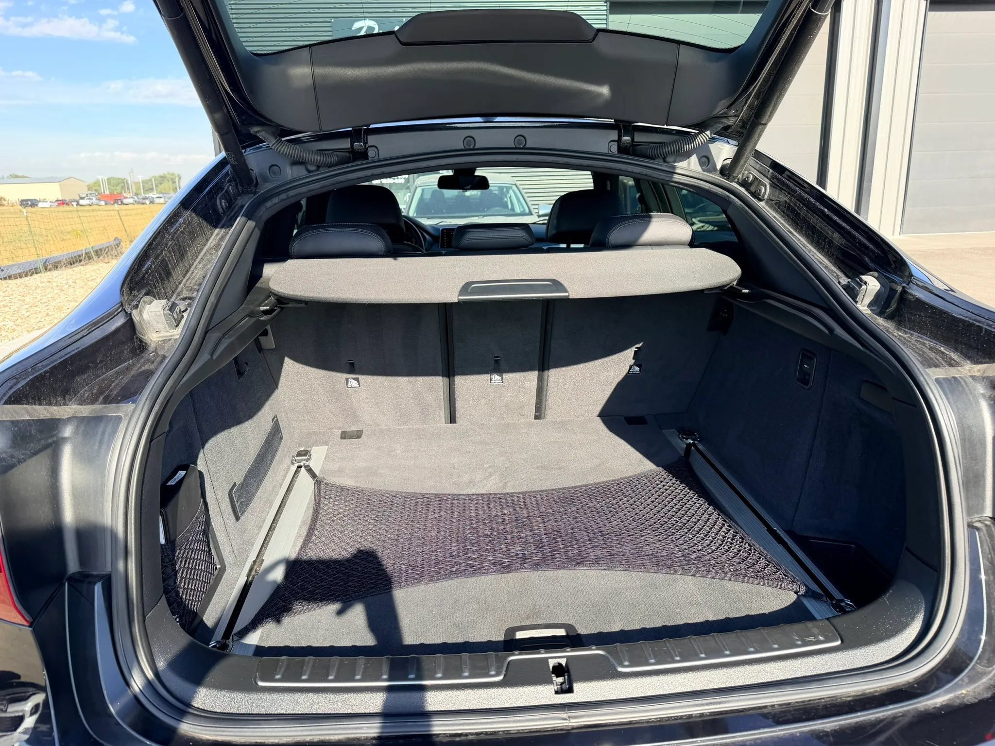 Used 2018 BMW X6 xDrive50i AWD/4WD image 16