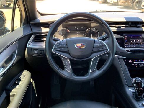 Used 2020 Cadillac XT5 Luxury FWD image 6